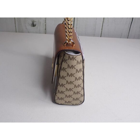 Michael Kors Mindy Chain Shoulder NWT - Picture 4 of 8